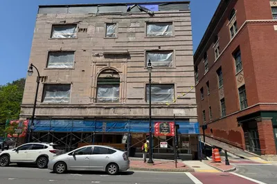 204 Main Street 1