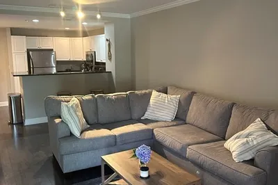10 Seaport Drive #2101 1