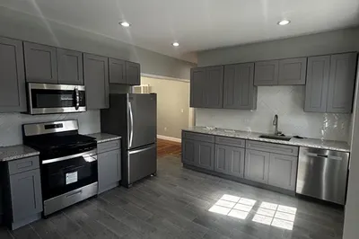 33 Wolcott St #3 1