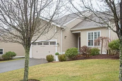 90 Walden Way #90 1