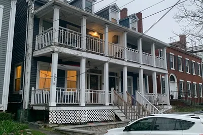 216 Webster St 1