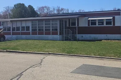 91 Julia Dr