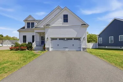 64 Monique Dr 1