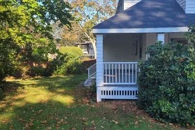 391 Atlantic Ave