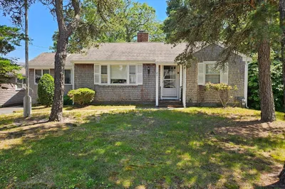 26 Pine Tree Road 1