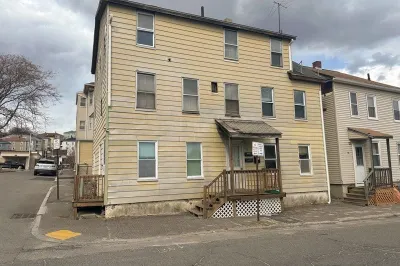 55 E Worcester Street