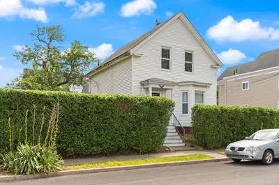57 Bessom St