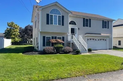 1 Modesta St