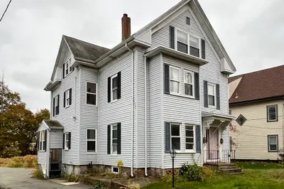 226 W Main St 1