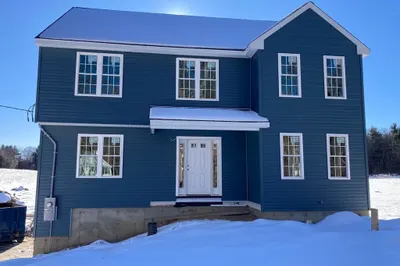 34 Emerald Rd 1