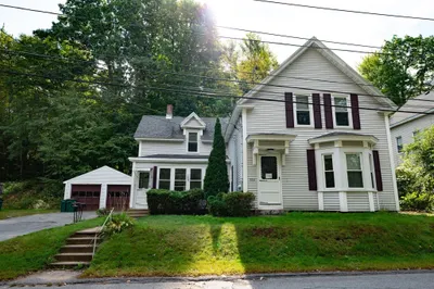 564 Fairmount St 1