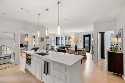 45 W 3rd St #214