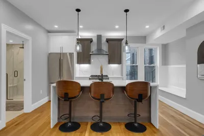 129 North Washington Street #2