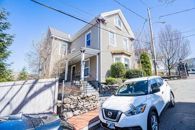 38 Highland Park Ave 1