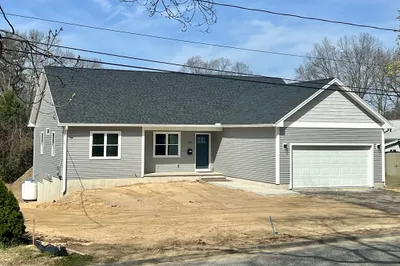 266 Old Lyman Road 1