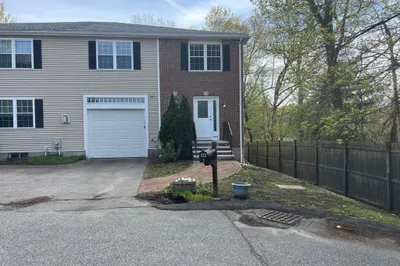 233 Saint Mary St #10 1