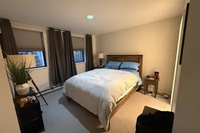 18-20 E Springfield Street #1