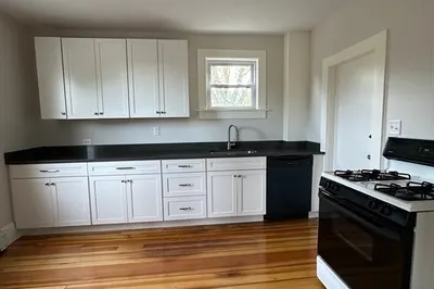 270 Court St #2