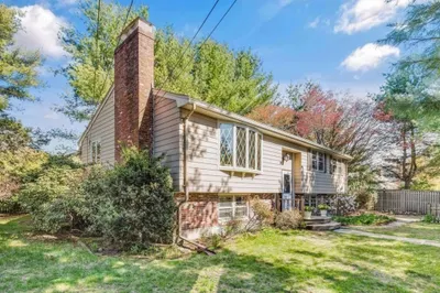 30 Valleyfield St. #SF 1