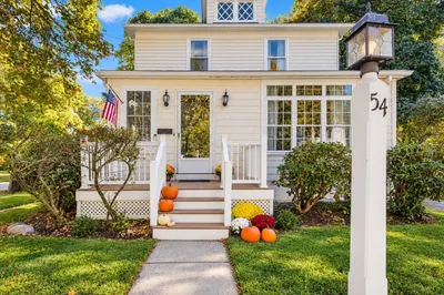 54 Riverside Place 1