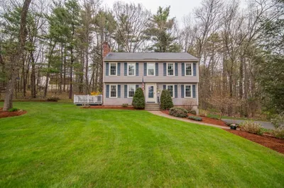 15 Hampshire Drive 1