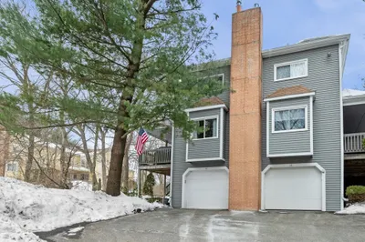 12 Lightning Lane #12 1