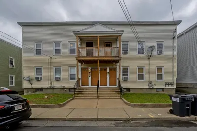 26-28 Joy St