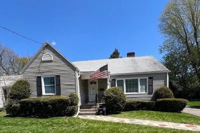 109 Eddywood St