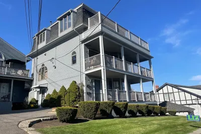 98 Rockland Street #3