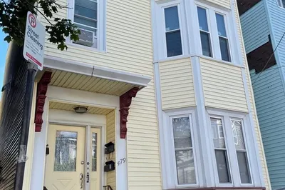 479 Sumner St 1