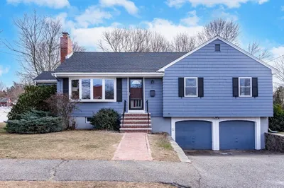 37 Heritage Ln