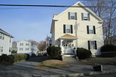 32 Brown St #3