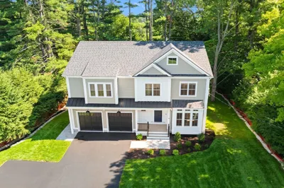 16 Middleby Road 1