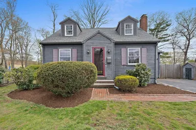 61 Belmont St