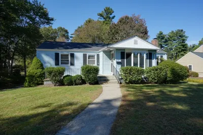 30 Harriman Rd 1