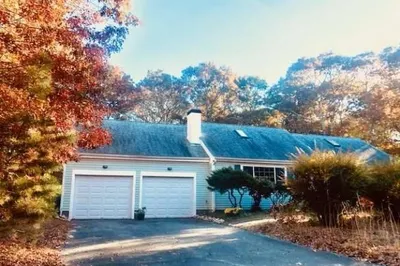5 Greyhampton Road 1
