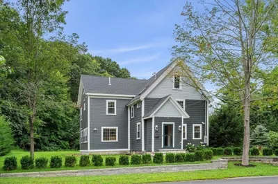 45 Pleasant St