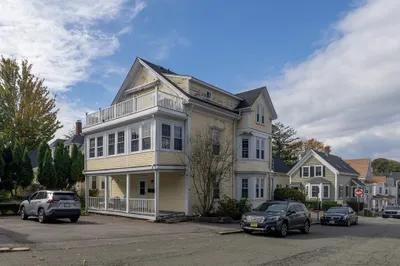 21 Mulberry St #2 1