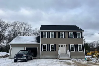 870 Turnpike St.