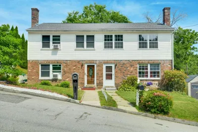 83 Derby Street
