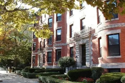 1060 Beacon St #15 1