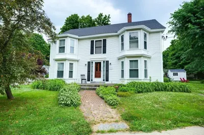 42 PleAsAnt St #A