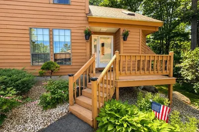 43 W Meadow Rd - Bldg 14 Rd #43 1