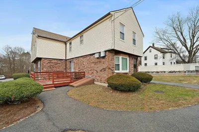297 Grove #297