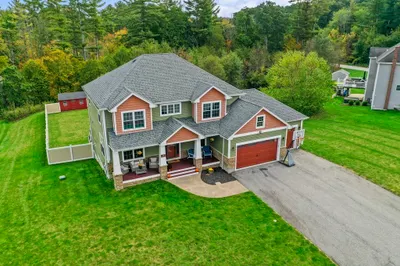 12 Stebbins Drive 1