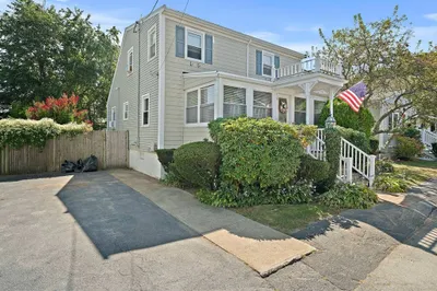 16 F St