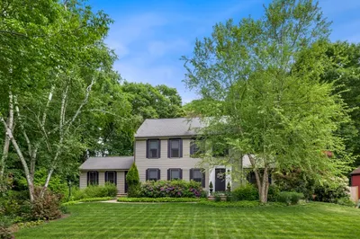8 Buckskin Dr 1