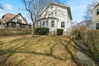 6 Kimball Rd