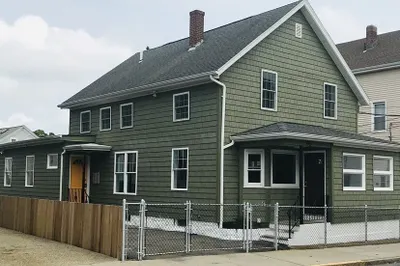 176 Snell St 1