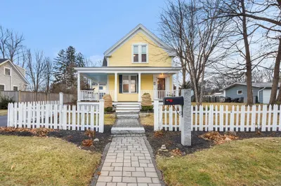 35 Ferry Rd 1
